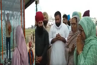 Mother Charan Kaur came to pay her respects to her late son Moosewala.