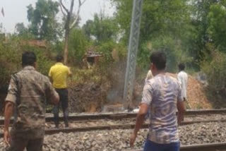 Several laborers electrocuted in Dhanbad as railway HT wire falls during railway installation work