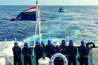 indian-coast-guard-rescues-stranded-fishing-boat-off-gujarat-coast