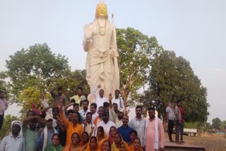 Huge idol of Lord Rama in Harchauka