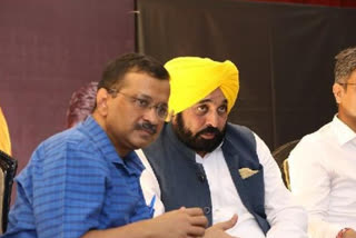 Arvinder Kejriwal held a meeting with CM Mann in Chandigarh