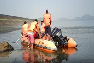 boat drowned in satiguda dam