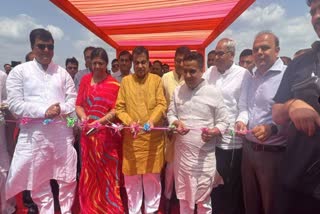 National Highway Projects in Vadodara : દુમાડ અને દેણા ચોકડી ફ્લાયઓવર બ્રિજ ખુલ્લો મૂકતાં નીતિન ગડકરી, અન્ય યોજનાઓ જાહેર કરી