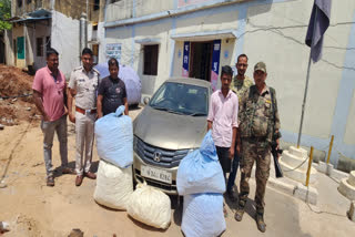 Chilfi police arrested two ganja smugglers