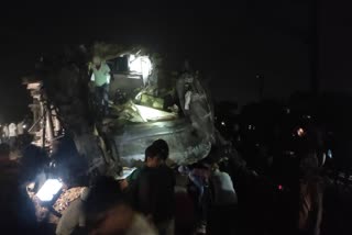 Coromandel Express Derailed  Coromandel Express accident in Odisha  ഒഡീഷയില്‍ ട്രെയിനുകള്‍ കൂട്ടിയിടിച്ചു  കോറോമാണ്ടല്‍ എക്‌സ്പ്രസ് ട്രെയിന്‍  ബാലസോറില്‍ ട്രെയിനുകള്‍ കൂട്ടിയിച്ചു