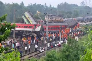 Train tragedy Odisha  Odisha govt declares mourning in Train tragedy  ബാലസോര്‍ ട്രെയിന്‍ ദുരന്തം  ഒഡിഷയില്‍ ഇന്ന് ഔദ്യോഗിക ദുഃഖാചരണം  ബാലസോറിലെ ബഹനാഗ  ബഹനാഗ  നവീന്‍ പട്‌നായിക്  ഒഡിഷ ട്രെയിന്‍ അപകടം
