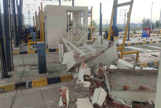 Removed the toll plaza on the common road from Barnala to Moga and Faridkot