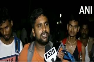 Survivor recalls chilling moments before Coromandel Express jumped rails  Train tragedy in Balasore  Balasore  Train tragedy  അപകടത്തില്‍ നിന്ന് രക്ഷപ്പെട്ട യാത്രക്കാരന്‍  നിസാര പരിക്കോടെ രക്ഷപ്പെട്ടു  യാത്രക്കാര്‍ നിസാര പരിക്കോടെ രക്ഷപ്പെട്ടു  രാജ്യത്തെ നടുക്കിയ ബാലസോര്‍  ബാലസോര്‍  ബാലസോര്‍ ട്രെയിന്‍ അപകടം