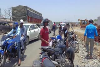 Koderma Road Accident
