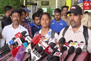 three passengers arrived chennai airport safely from odisha coromandel express train accident