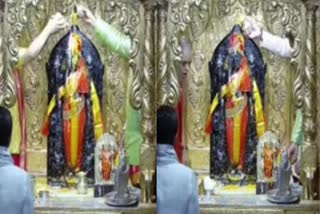 Dwarkadhish Temple : દ્વારકાધીશ જગત મંદિરે જેઠ પૂર્ણિમાએ થઇ ખુલ્લા પડદે સ્નાન વિધિ, પરંપરા જાણો