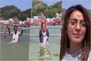 Akshara Singh Take Holy Bath in Ganga