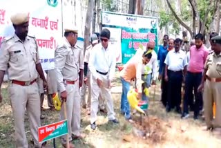 Plantation on World Environment Day in Lohardaga