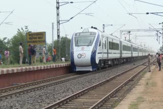 TRAIN PASSENGERS REACT