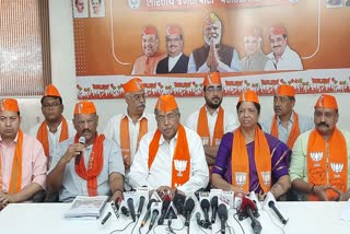 minister-chandrasekhar-patils-press-conference-statement-on-dancing-with-photos-of-aurangzeb-by-minorities