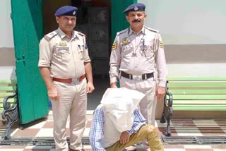 Mandi man arrested with 5 kg charas in Kangra.