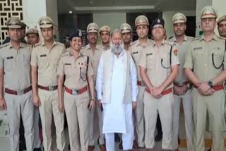 anil vij honored policemen