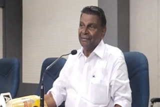 solar case row  Thiruvanchoor Radhakrishnan against kc joseph  solar case row Thiruvanchoor Radhakrishnan  കെസി ജോസഫിന്‍റെ വിമര്‍ശനത്തിന് മറുപടി  തിരുവഞ്ചൂർ രാധാകൃഷ്‌ണന്‍  കെസി ജോസഫിന് തിരുവഞ്ചൂരിന്‍റെ മറുപടി  Solar case  തിരുവഞ്ചൂർ രാധാകൃഷ്‌ണന്‍ സംസാരിക്കുന്നു