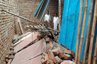 rain and thunder storm in Dholpur