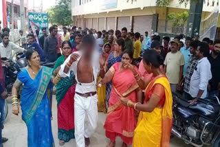 Womens beat fake Swamiji
