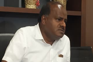 kumaraswamy-accused-congress-of-40-percent-plus-5-percent-collection