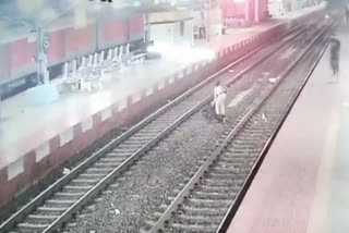 Watch: Railway cop saves man from being run over by speeding train in West Bengal
