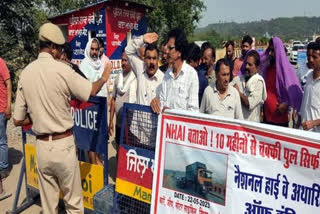 Buses are not allowed to pass over Punjab Himachal bridge in Pathankot