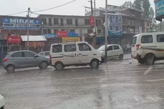 کشمیر میں بارشوں کا سلسلہ سترہ جون تک جاری رہنے کی پیش گوئی