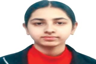 Charvi Sapta himachal State neet Topper