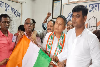 Expelled TMC Leader Joins Congress