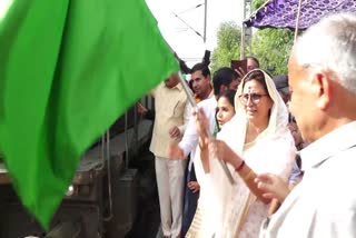 Shakuntala Rawat Flagged off Train to Rameshwaram