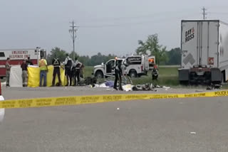15 killed, 10 injured in bus-truck collision in Manitobe Canada