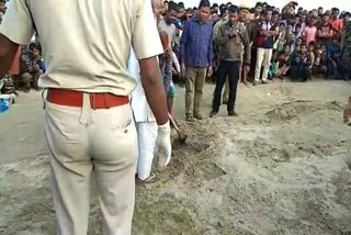 dead body recoverd in the bank of Aai river at Bangaigaon
