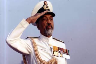 former indian navy chief admiral sushil kuma