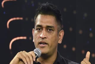 dhoni-recalls-two-moments-as-his-favourite-and-close-to-his-heart