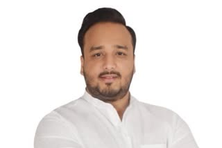 MLA zeeshan siddique