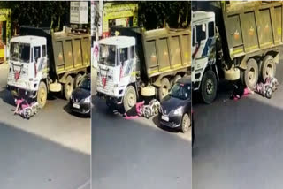 Tipper lorry  accident