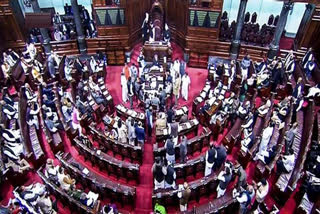 پرگیہ کے بیان پر پارلیمنٹ میں ہنگامہ آرائی