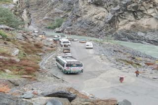 land slide in NH 5 kinnaur