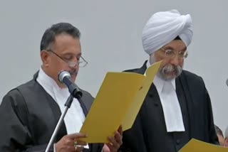 6 judges take oath