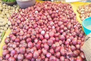 Onion prices continuously increasing in Jamshedpur