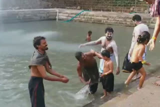 every devotees who comes to sabarimala takes bath at the sacred pond Bhasmakulam in the temple