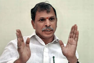 tulsi reddy fires on jagan