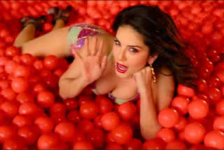 a song rerelased from ragini mms returns 2 on sunnyleon item song hello zi