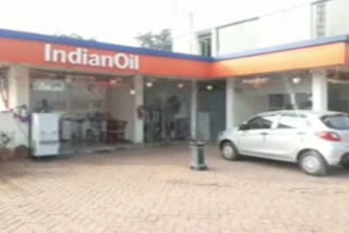 petrol-pump-worker-beaten-up-in-hoshangabad