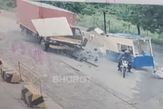 at tanmilnadu  krisnagiri toll plaza lorry lost speed and control, then collided with toll booth and the two-wheeler. In this incident Two of them died on the spot.