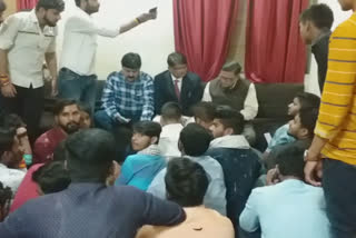 Nodal officer suspended after ABVP uproar in ujjian