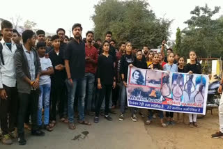 students-rally-to-protest-against-hyderabad-molestration-case