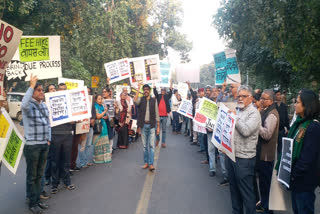 Teacher demands to present MHRD report in public