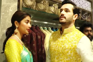 akhil and pooja hegde opend south india shopping mall in kakinada